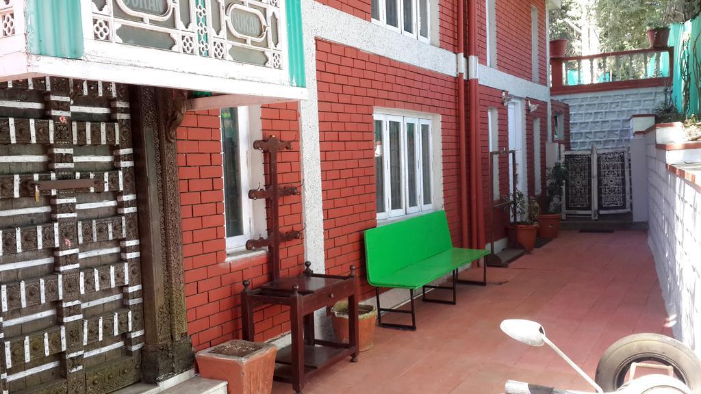 The Red House Bed and Breakfast Ooty Værelse billede